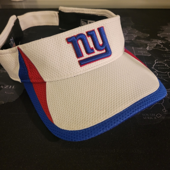 NFL New York Giants White Visor with Red and Blue Embroidery - Picture 1 of 5